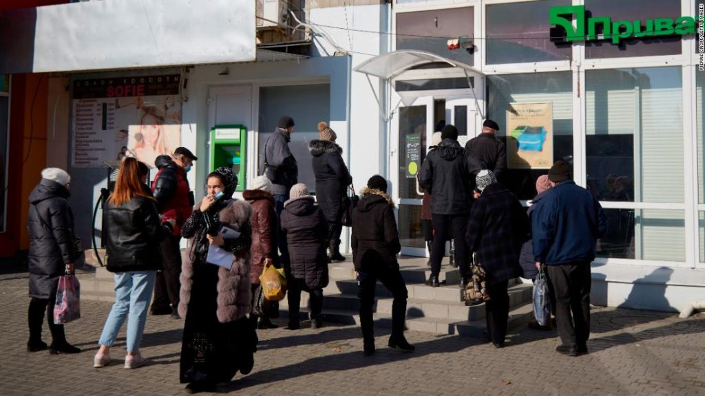 Pihak berwenang Ukraina mengumumkan bahwa serangan siber menargetkan bank dan Kementerian Pertahanan Ukraina