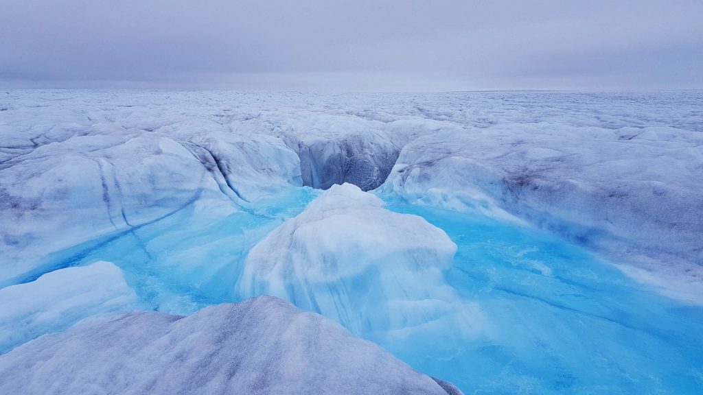 Laju pencairan yang semakin cepat membuat Lapisan Es Greenland menjadi bendungan terbesar di dunia
