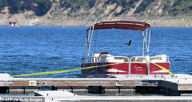 Keluarga Rivera mengatakan perahu ponton The Step Up: High Water yang disewa aktris itu tidak memiliki peralatan keselamatan yang layak di atas kapal.