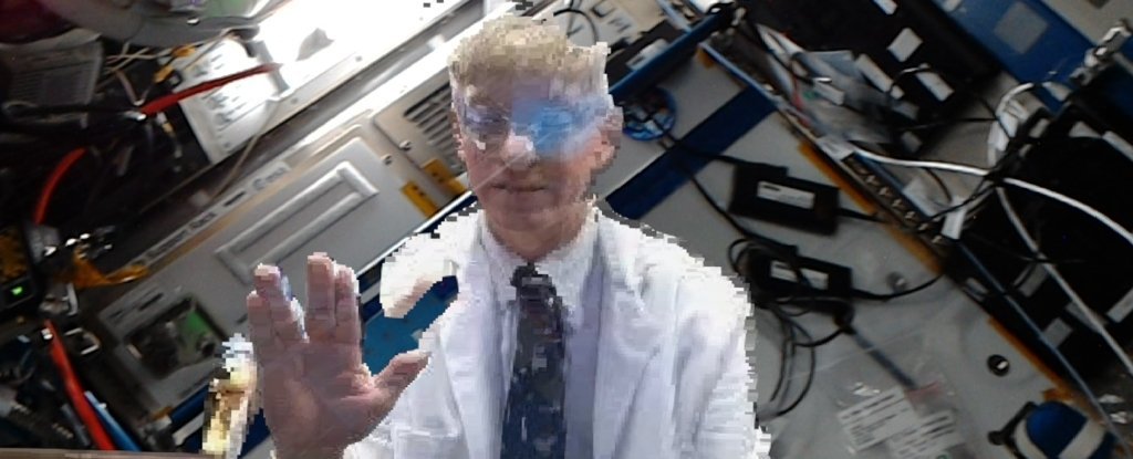 NASA mengirim dokter ke Stasiun Luar Angkasa Internasional dalam pencapaian "Holoportasi" pertama di dunia