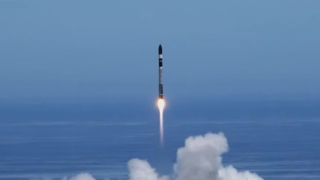 Tonton Rocket Lab meluncurkan dua satelit BlackSky online hari ini