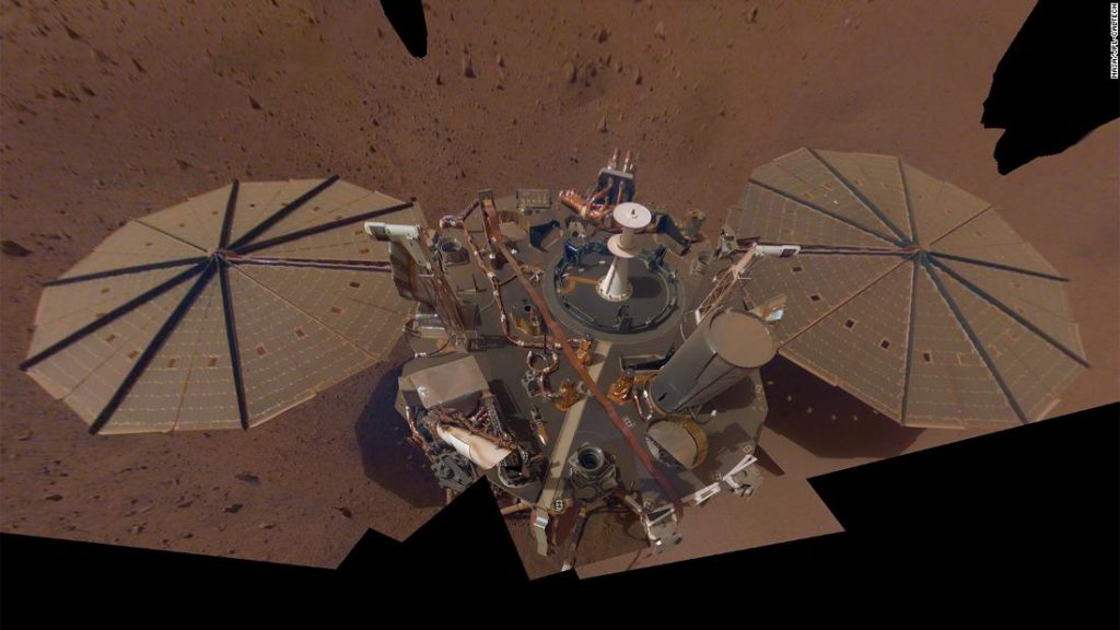 Panel surya yang tertutup debu berarti akhir dari misi penyelidikan Mars NASA