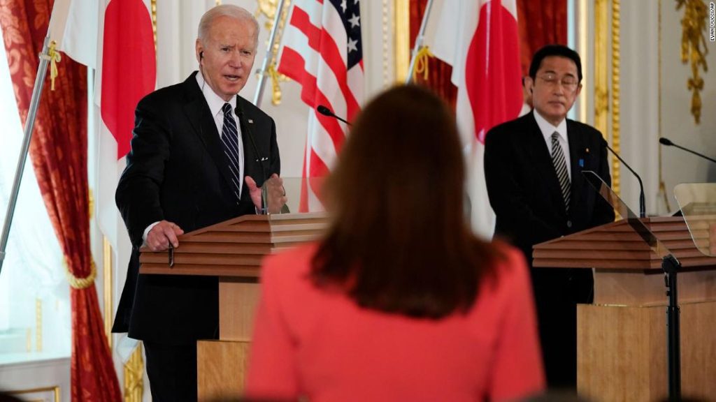 Komentar Biden tentang Taiwan tergantung di atas dengan para pemimpin Jepang, India dan Australia pada hari terakhir perjalanan Asianya