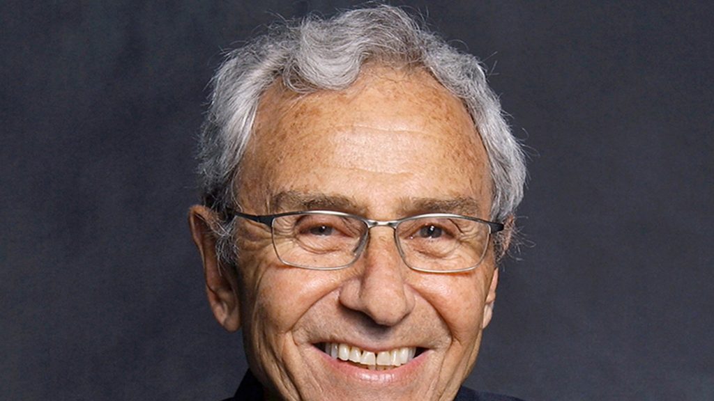 Manajer bakat legendaris George Shapiro meninggal pada usia 91 tahun