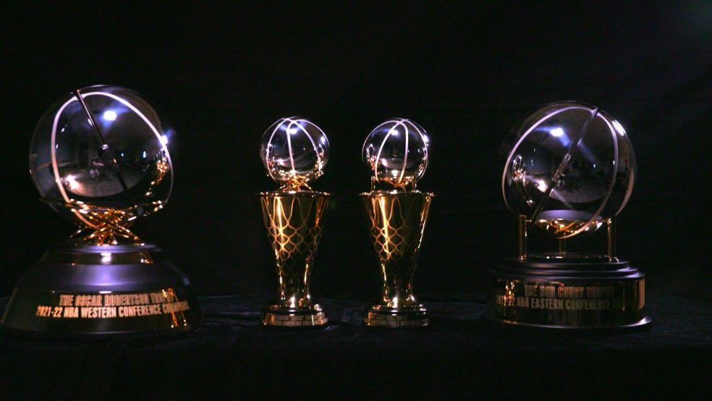 NBA Mengungkapkan Gelar Baru, Penghargaan Honors Larry Bird, Magic Johnson, Bob Kosey dan Oscar Robertson