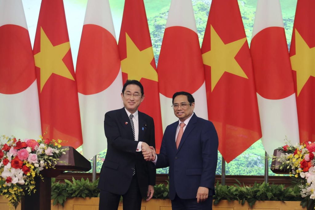 Para pemimpin Jepang dan Vietnam menolak menggunakan kekuatan di Ukraina