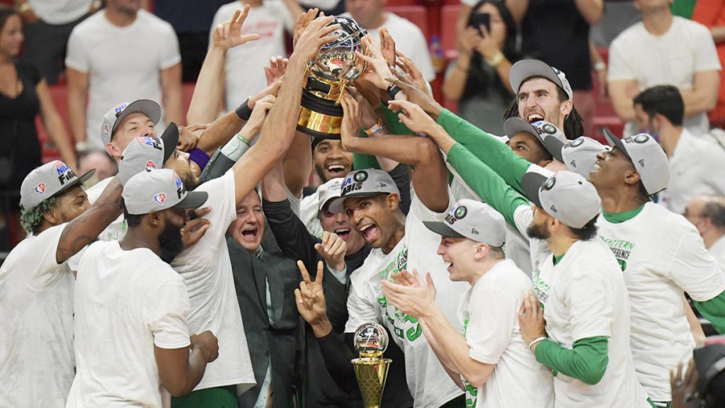 Skor Celtics-Heat, takeaway: Boston bertahan memimpin, menuju Final NBA dengan kemenangan Game 7