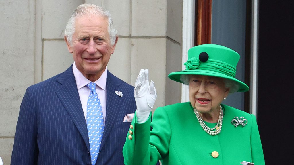 Para pemimpin Inggris memberi tahu Pangeran Charles untuk berhenti mencampuri politik di tengah reaksi terhadap imigrasi: laporkan