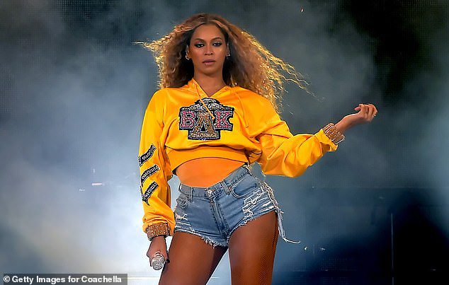 Segera Hadir: Beyoncé mengumumkan bahwa dia akan merilis lagu barunya Break My Soul Tonight at Midnight (Foto 2018)