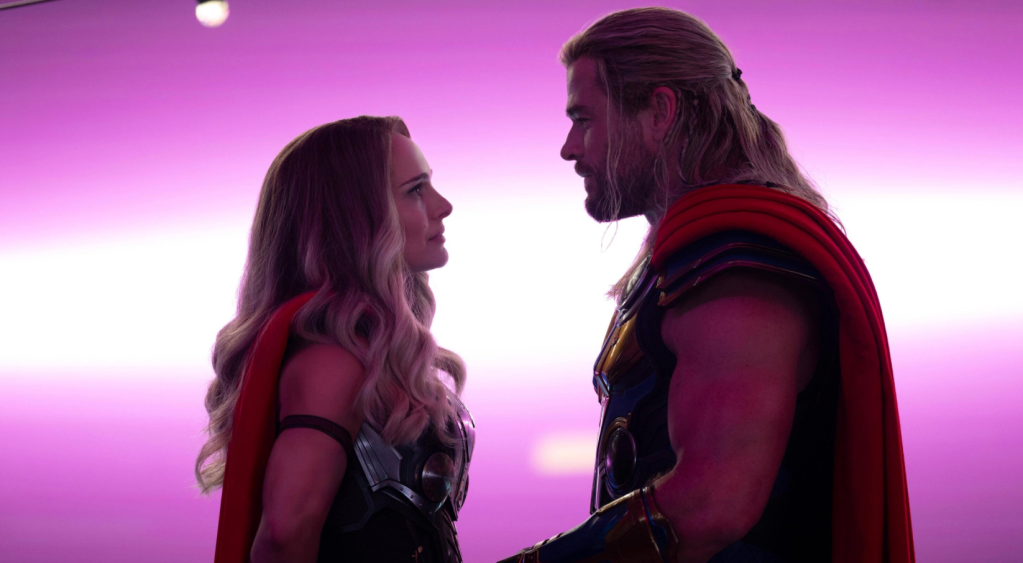 Film 'Thor: Love and Thunder' pertama disebut 'Vibrant and Vivid'
