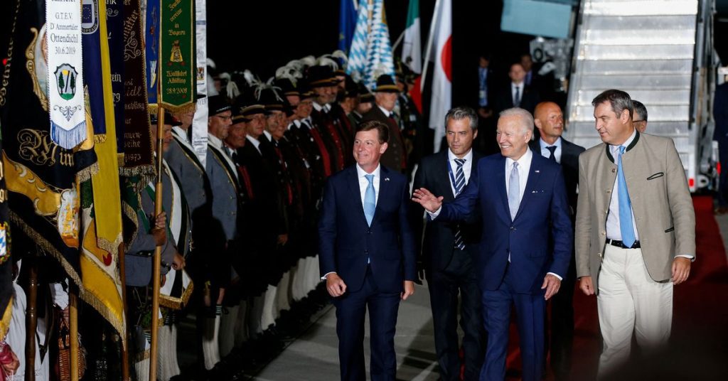 KTT G7 dimulai mengingat perang Ukraina dan risiko stagflasi