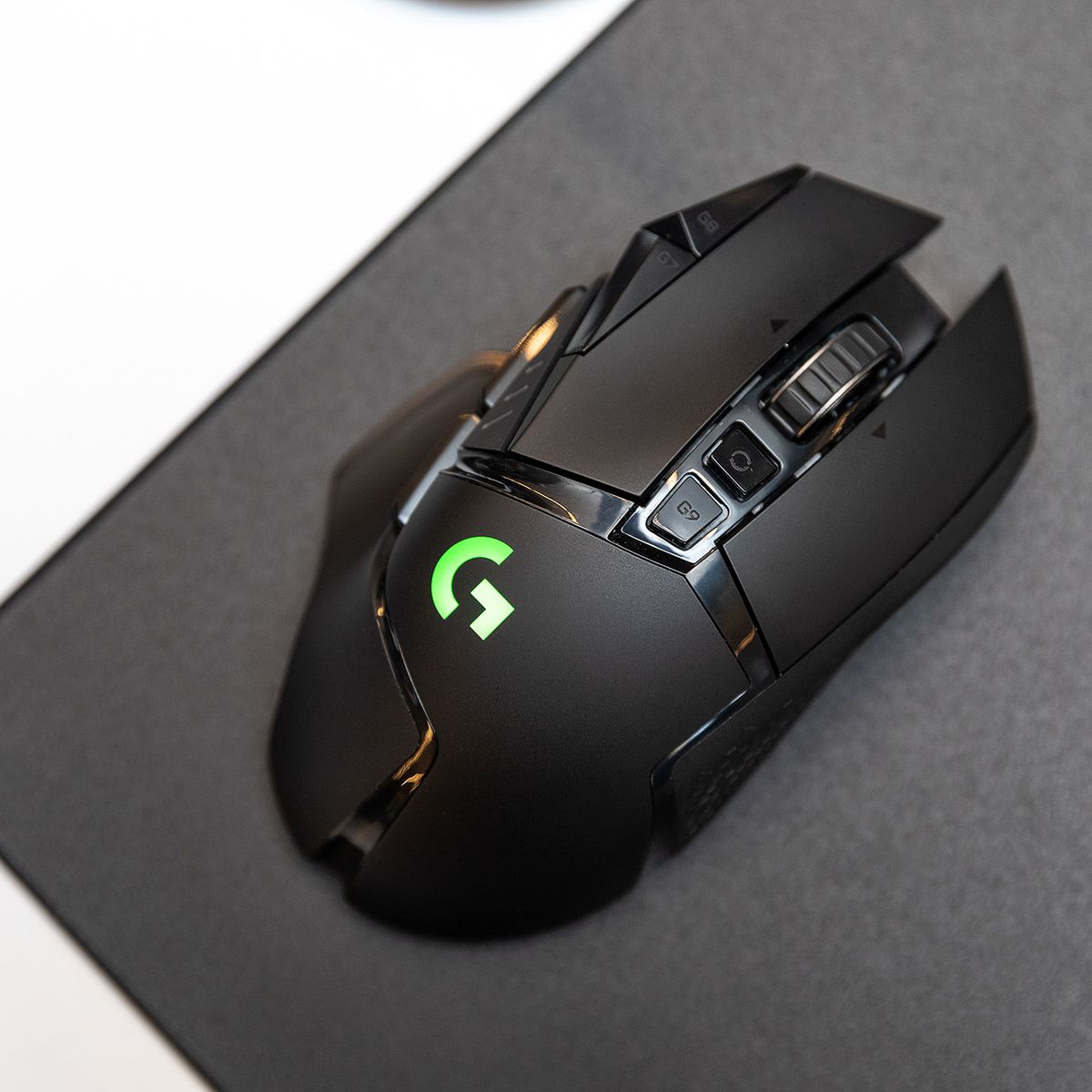 Mouse gaming terbaik: Logitech G502 Lightspeed