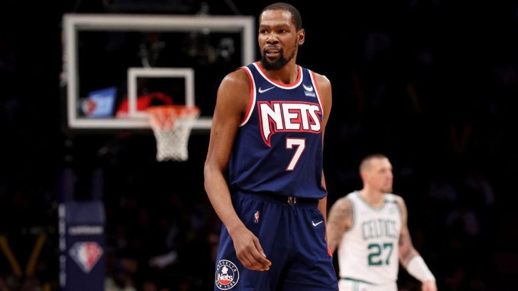 Boston Celtics termasuk di antara tim yang terlibat dalam pembicaraan dengan Brooklyn Nets mengenai kemungkinan kesepakatan Kevin Durant, kata sumber.