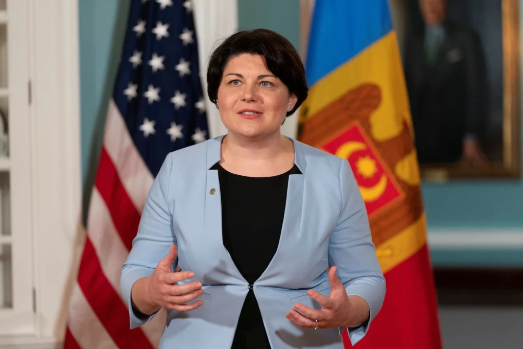 PM Moldova mengatakan Rusia 'sangat prihatin' tentang kemungkinan invasi Rusia ke Ukraina