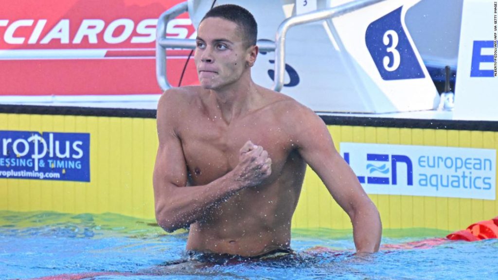 David Popovici, 17, memecahkan rekor dunia gaya bebas 100m di Kejuaraan Eropa