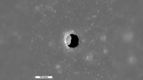 NASA's LRO has discovered a lunar crater with a temperature suitable for humans (NASA)