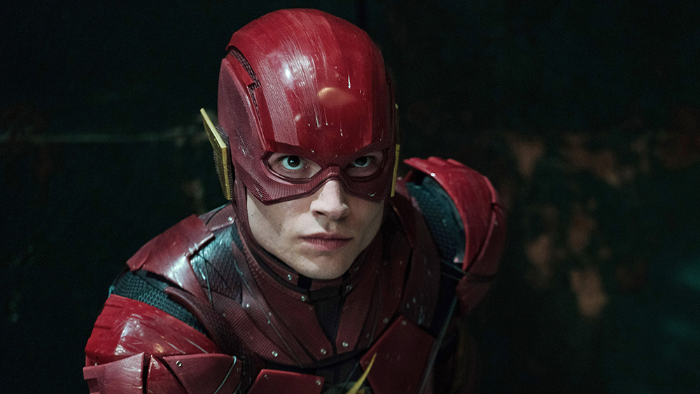 Rilis "The Flash" masih berlangsung meskipun ada skandal Ezra Miller