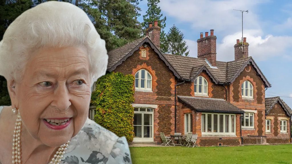 Rumah Taman Ratu Elizabeth di Airbnb Dipesan Hingga 2024