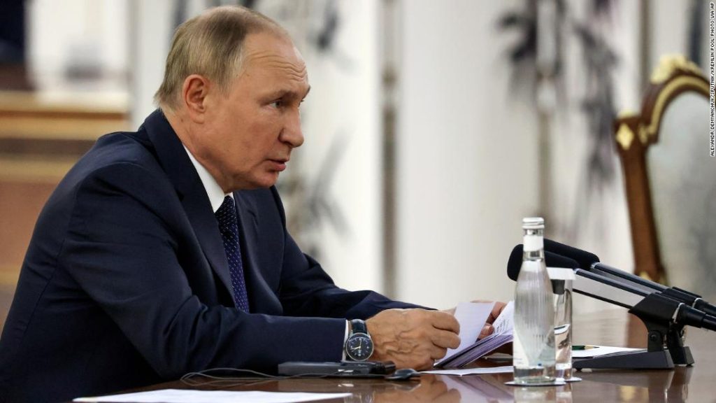 Putin mengakui bahwa China memiliki "pertanyaan dan kekhawatiran" tentang invasi Rusia yang goyah ke Ukraina