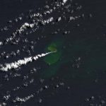 Baby Island muncul di Samudra Pasifik setelah letusan gunung berapi bawah laut