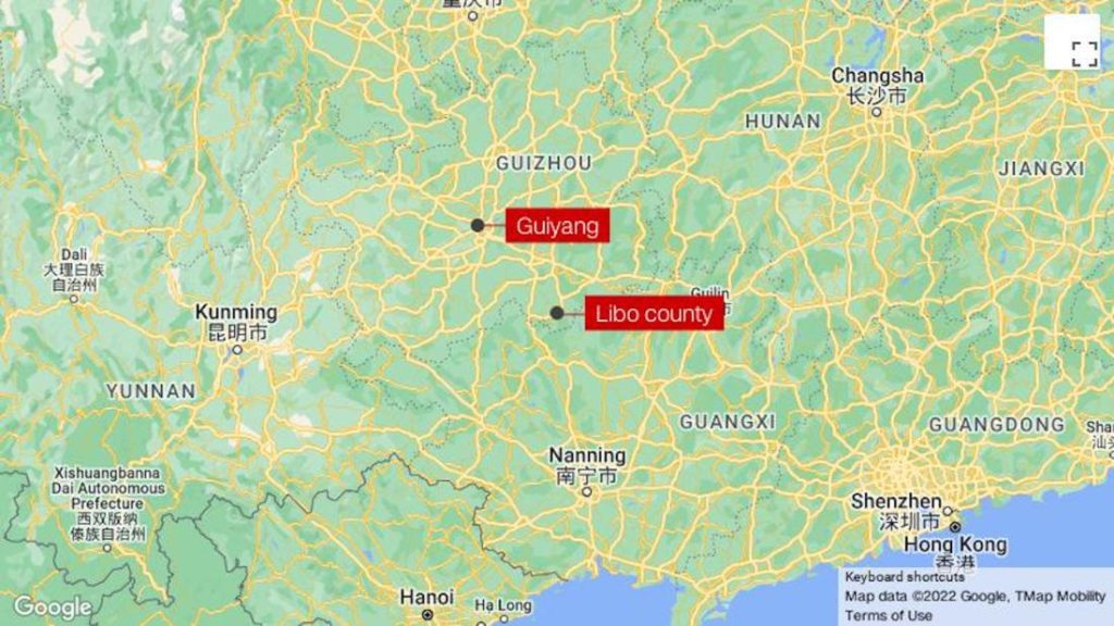 Guizhou: 27 tewas dan 20 terluka di China setelah bus karantina virus corona terbalik di sebuah lembah.