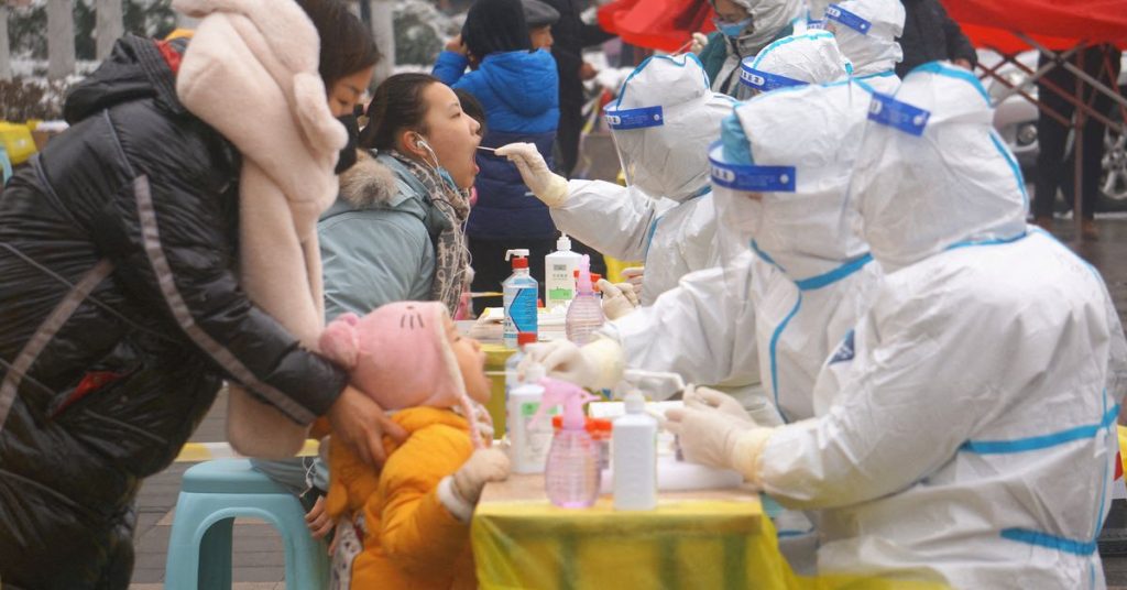 Kota-kota di China bersiap menghadapi gelombang pekerja Foxconn dari Zhengzhou yang terkena virus corona