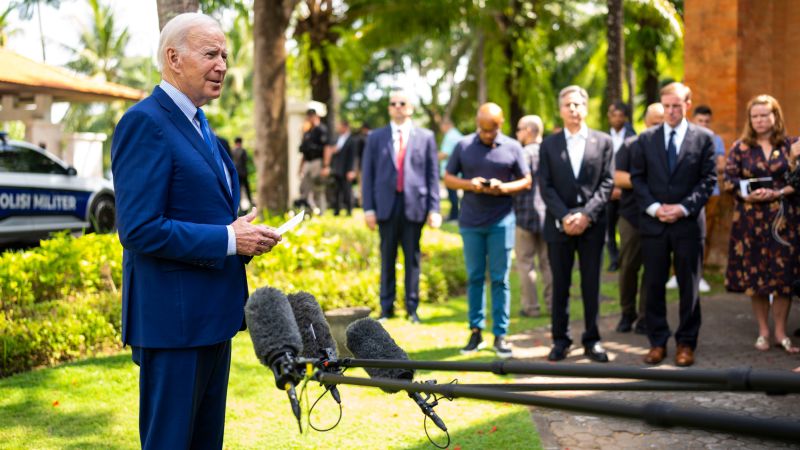 KTT G20: Biden mengatakan sekutu bekerja dengan suara bulat setelah rudal buatan Rusia menghantam Polandia, menewaskan 2 orang