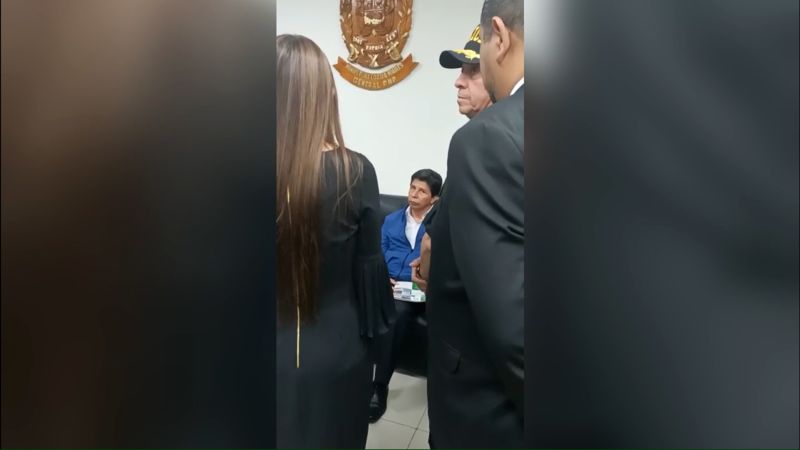 Presiden Peru Castillo digugat dan ditangkap setelah dia mencoba membubarkan Kongres