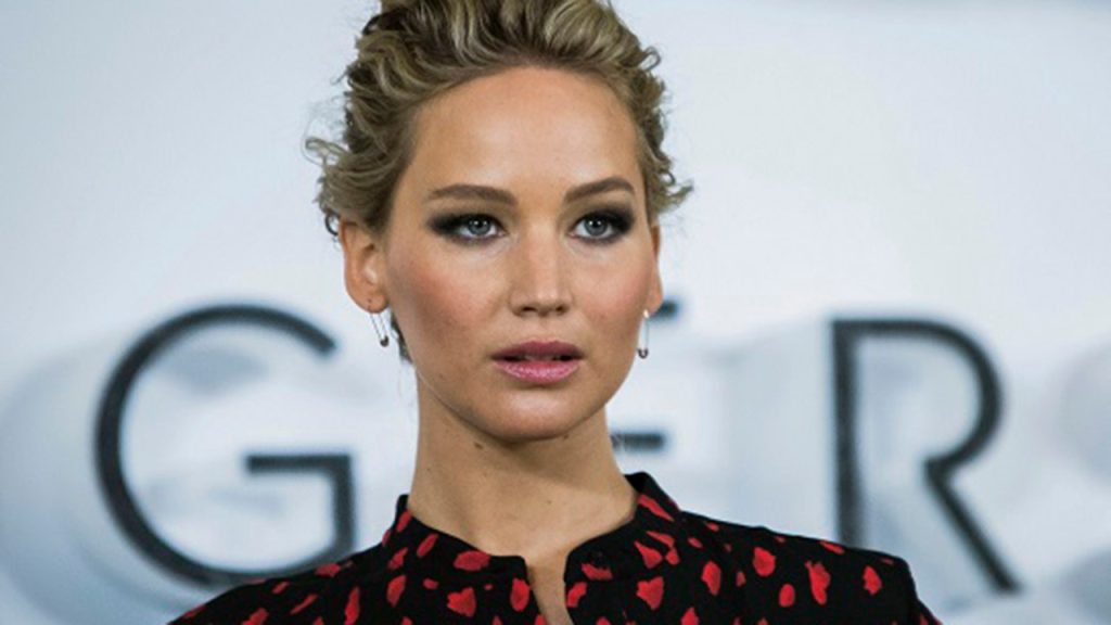 Klaim KO Jennifer Lawrence bahwa dia adalah pemeran utama wanita pertama dalam film aksi: 'Sangat menyedihkan'